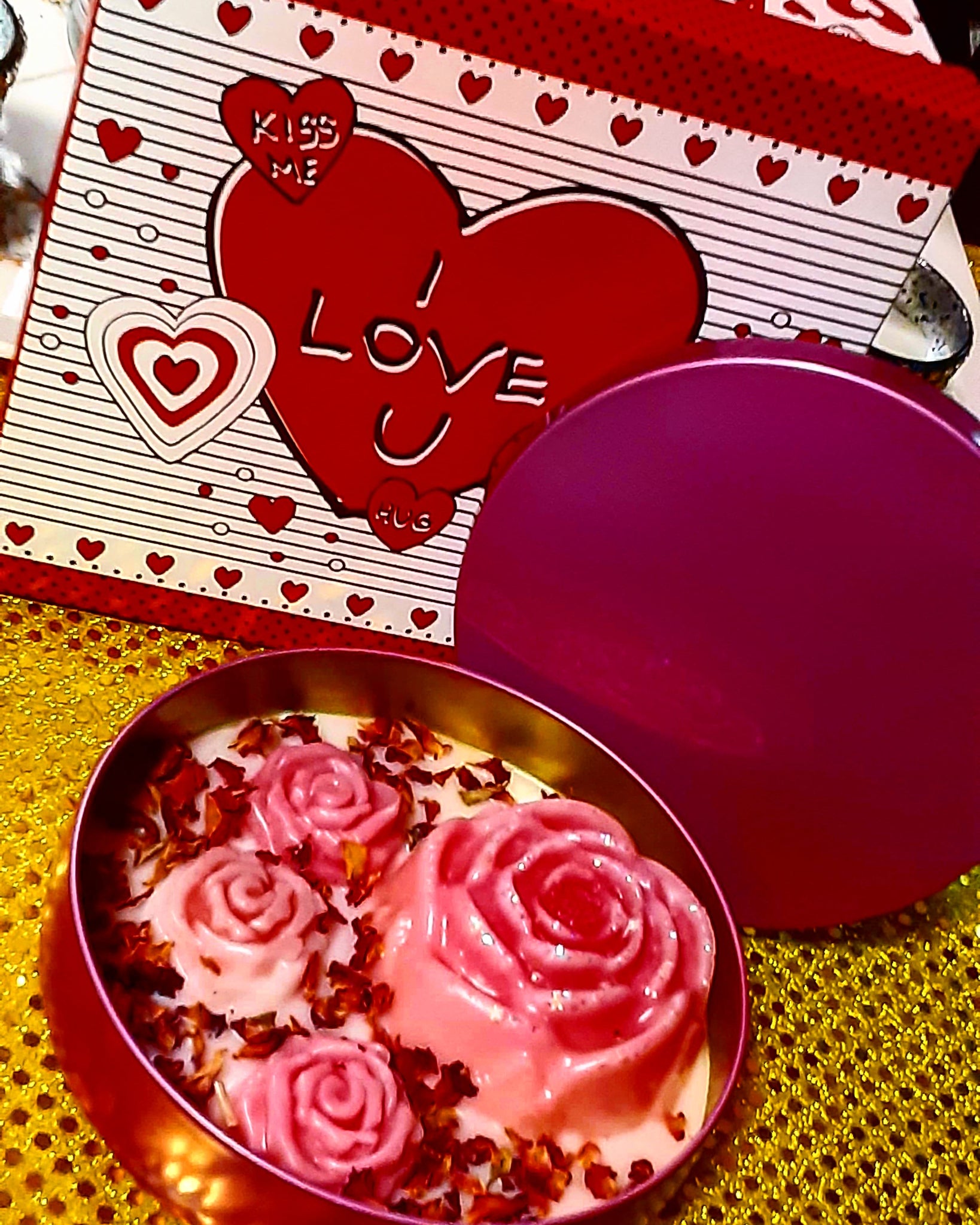 NOOK & CANDLE Rose Petals 14oz wickless candle tins with lid fragrance in Endless love